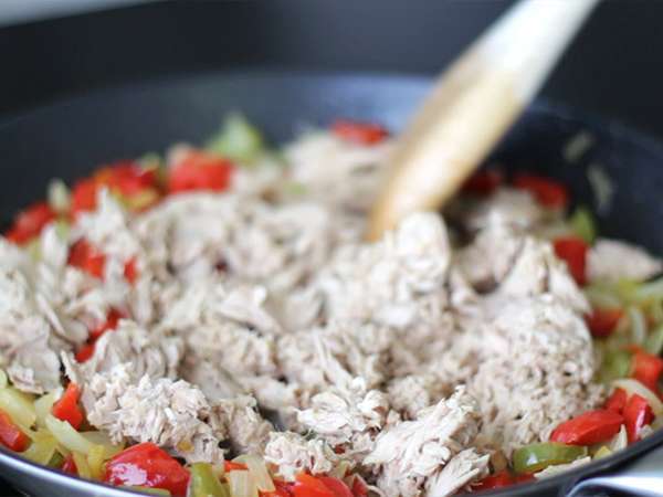 Empanada tuna Spanyol - Persiapan langkah 3