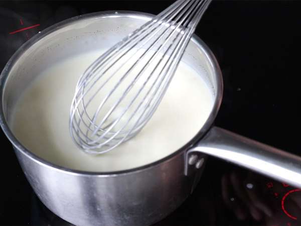 Flan custard buatan Baker - Persiapan langkah 4