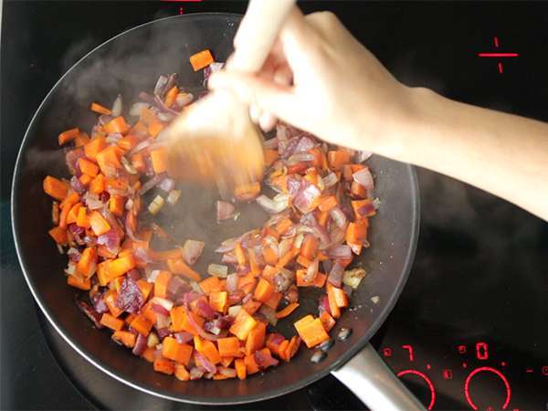 Pai gembala - Hachis parmentier britannique - Persiapan langkah 1