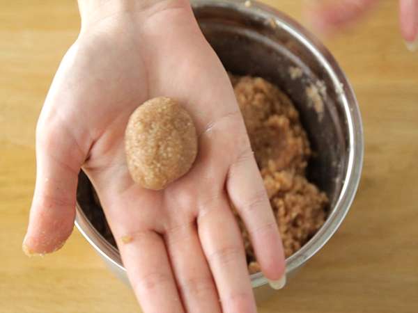 Briouats dengan almond, kue-kue oriental kecil - Persiapan langkah 5