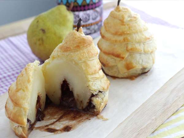 Pir puff pastry dengan bagian tengah cokelat - Persiapan langkah 7