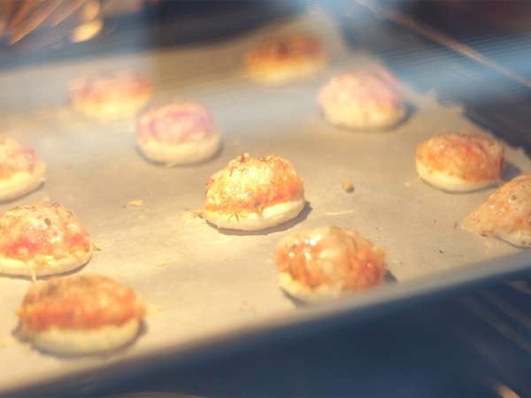 Pizza mini dengan puff pastry - Persiapan langkah 3