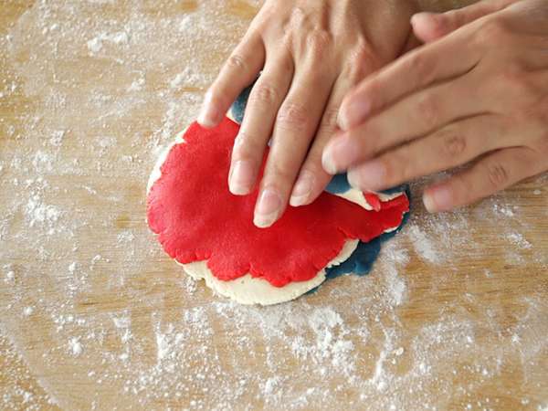 Biskuit roti pendek tiga warna, bendera Prancis - Persiapan langkah 4