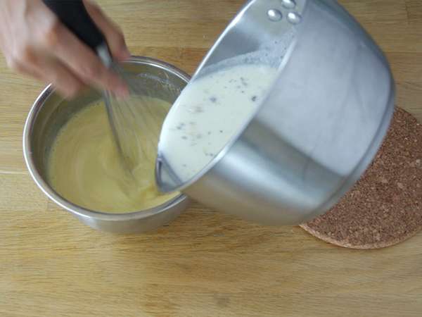 Krim pastry vanila, klasik - Persiapan langkah 4