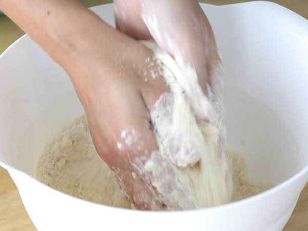 Kue Basque, resepnya dijelaskan secara rinci - Persiapan langkah 2