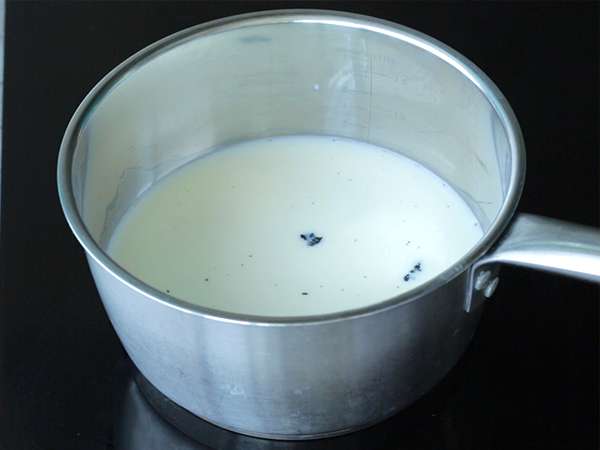 Kue Basque, resepnya dijelaskan secara rinci - Persiapan langkah 4