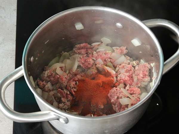 Cabai Meksiko con carne - Persiapan langkah 2