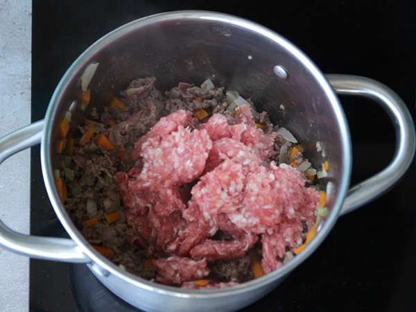 Saus bolognese, resep yang sesungguhnya! - Persiapan langkah 4