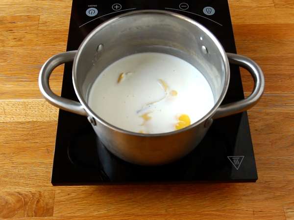 Leche frita makanan penutup khas Spanyol - Persiapan langkah 1