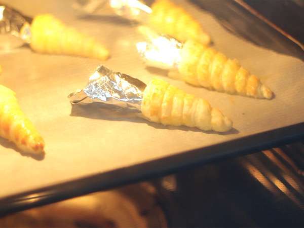 Puff pastry cone salmon & daun bawang - Persiapan langkah 4