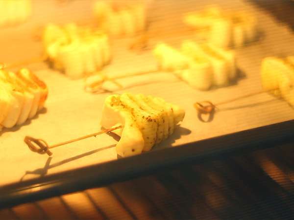 Pohon Natal puff pastry pesto untuk minuman beralkohol Natal - Persiapan langkah 5