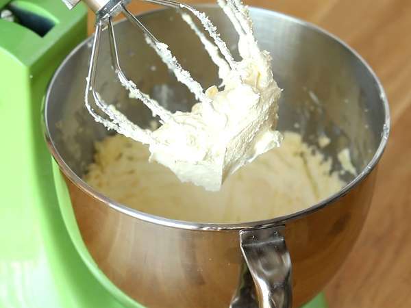 Kue biskuit Portugis, bolo de bolacha - Persiapan langkah 1