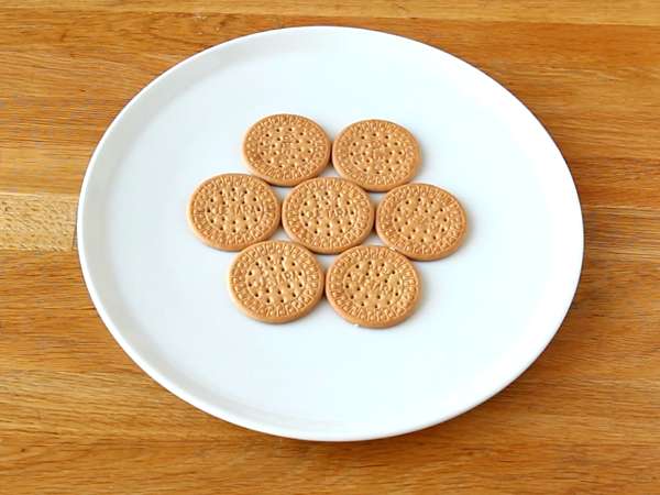 Kue biskuit Portugis, bolo de bolacha - Persiapan langkah 3