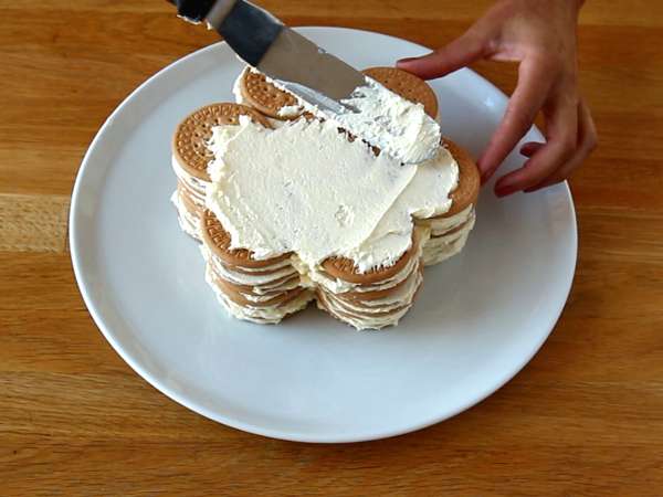 Kue biskuit Portugis, bolo de bolacha - Persiapan langkah 5