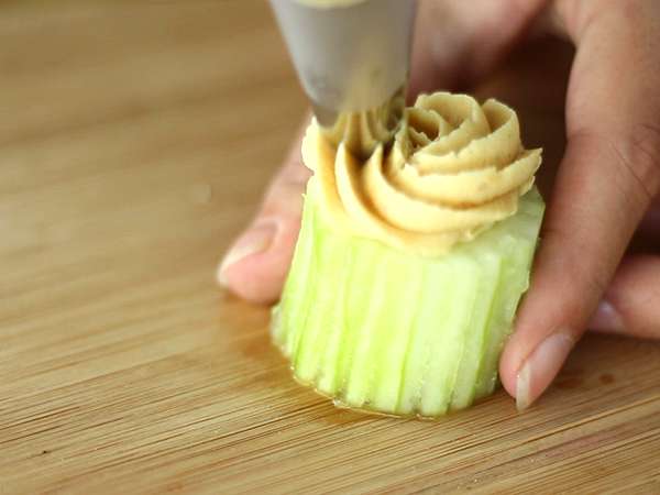 Kue mangkuk mentimun dan hummus vegan - Persiapan langkah 4