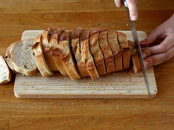 Bagaimana cara membuat roti panggang Prancis? - Persiapan langkah 3