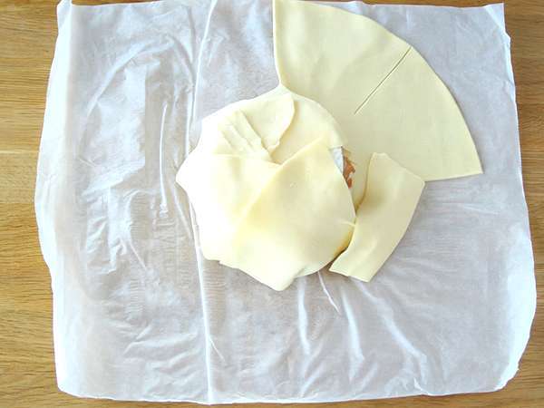 Kue puff pastry Camembert ham dan bawang bombay - Persiapan langkah 3