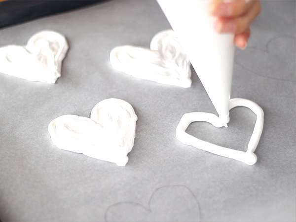 Vacherin Hari Valentine yang Cepat - Persiapan langkah 2