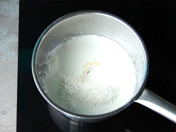 Panna cotta kelapa vegan - Persiapan langkah 1