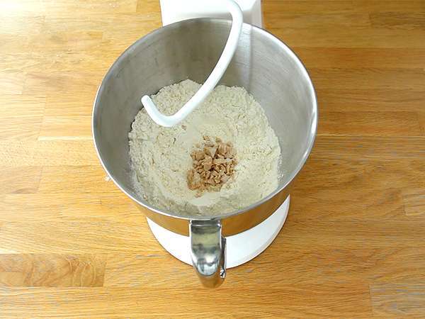 Roti burger buatan sendiri - Persiapan langkah 1