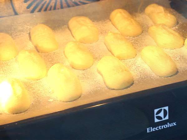 Biskuit bolu bebas gluten yang mudah dibuat - Persiapan langkah 7