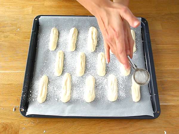 Biskuit spons yang mudah - Persiapan langkah 6