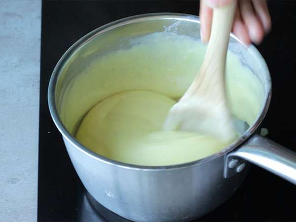 Tart stroberi yang mudah - Persiapan langkah 4