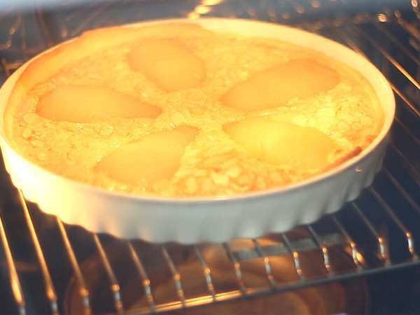 Tart almond dan pir, atau Bourdaloue yang terkenal - Persiapan langkah 6