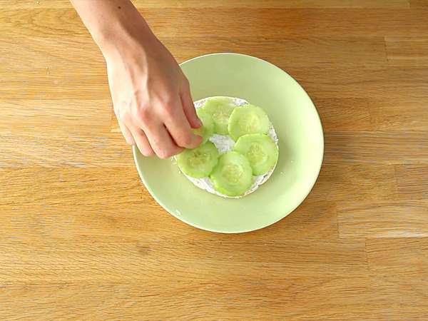 Kue sandwich, kue minuman segar yang menyegarkan - Persiapan langkah 2