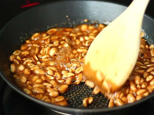 Kacang praline, yang menjadi favorit - Persiapan langkah 2