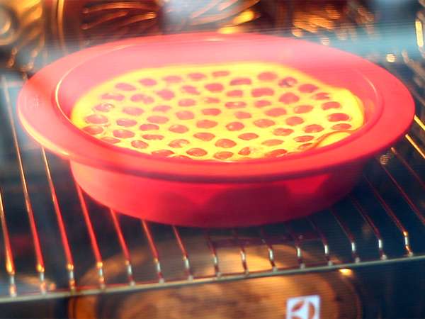 Cherry clafoutis, hidangan klasik yang sangat lezat - Persiapan langkah 4