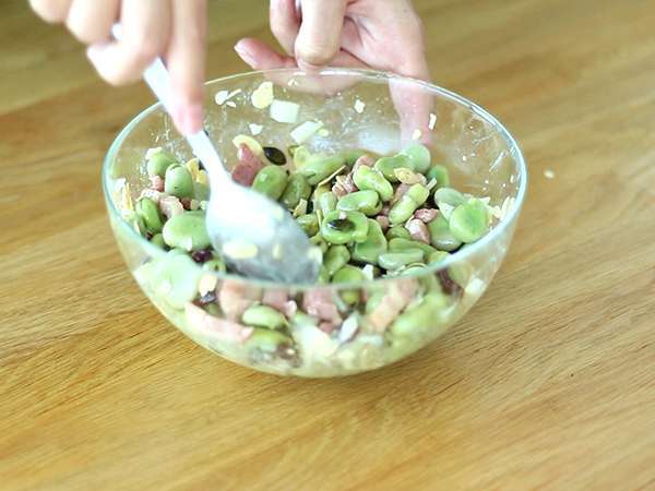 Salad kacang panjang dengan bacon - Persiapan langkah 5