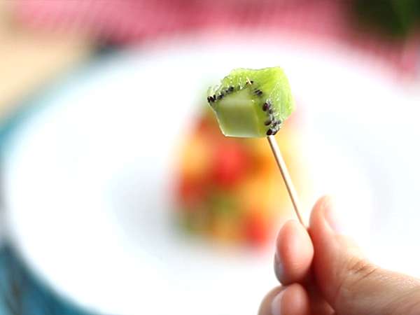 Kubus Rubik Buah, salad buah yang didesain khusus - Persiapan langkah 4