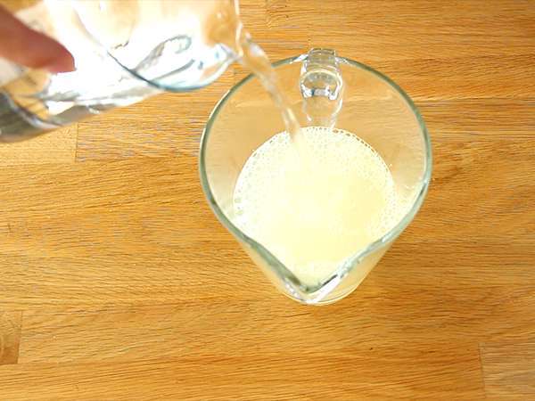 Limun yang mudah dan memuaskan dahaga - Persiapan langkah 3