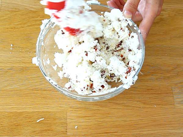 Telur keruh dengan chorizo - Persiapan langkah 3