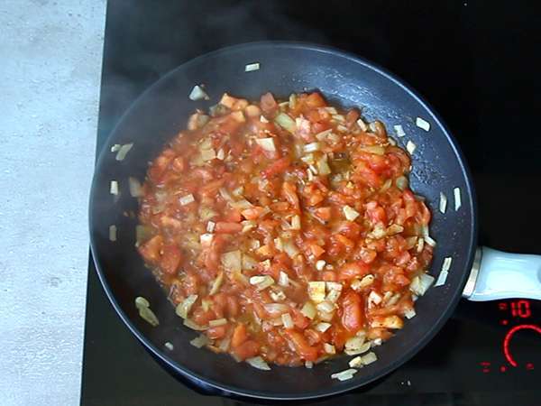Spaghetti konjak gaya Provençal - Persiapan langkah 3
