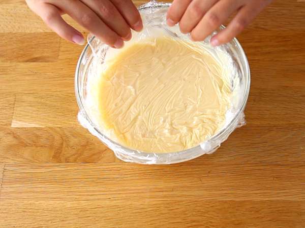 Tarte tropézienne dijelaskan langkah demi langkah - Persiapan langkah 8