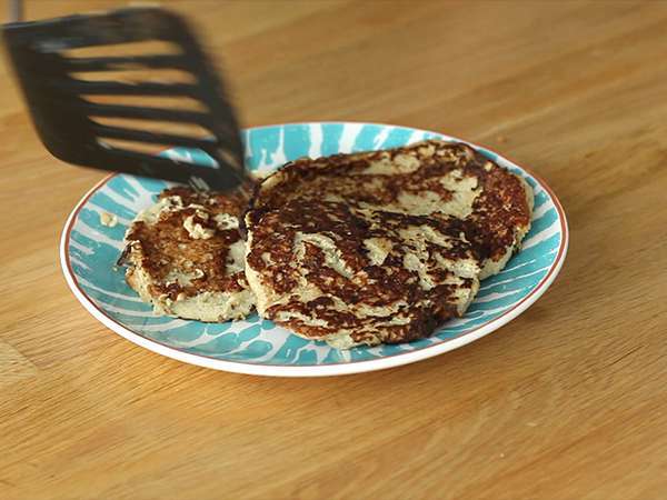 Pancake cepat bebas gluten (pisang + telur) - Persiapan langkah 4