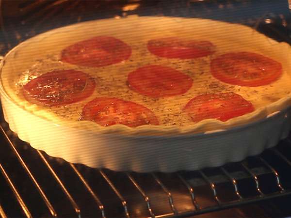 Quiche tuna dan tomat - Persiapan langkah 4