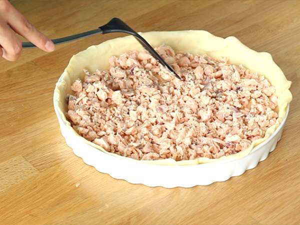 Quiche salmon yang cepat dan mudah - Persiapan langkah 3