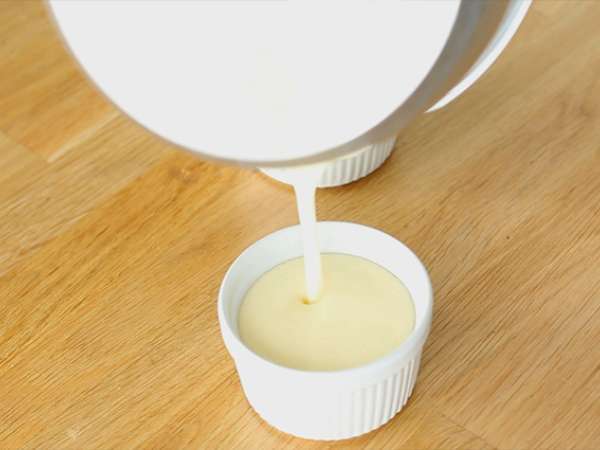 Makanan penutup krim vanila yang cepat dan mudah - Persiapan langkah 4