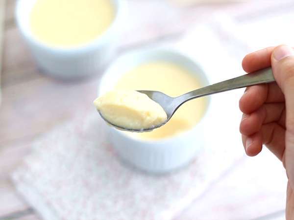 Makanan penutup krim vanila yang cepat dan mudah - Persiapan langkah 5