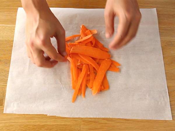 Papillote salmon - Persiapan langkah 1