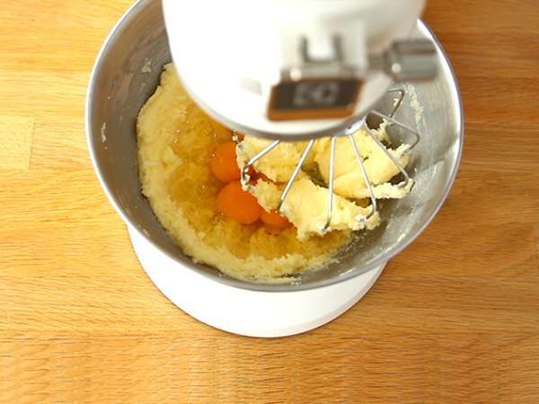 Kue nanas terbalik yang mudah - Persiapan langkah 3