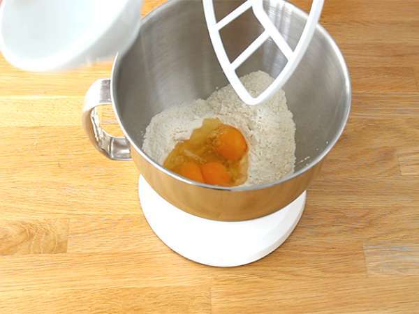 Kue tart plum brioche - Persiapan langkah 1