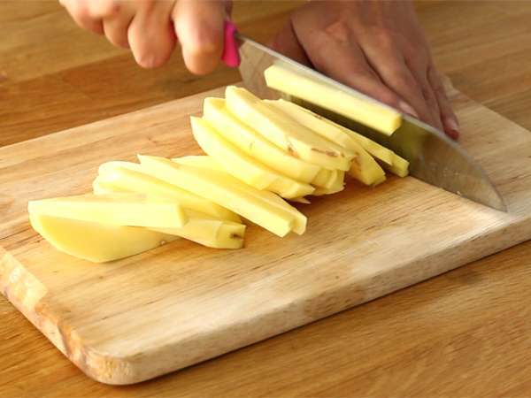 Kentang goreng rumahan - Persiapan langkah 1