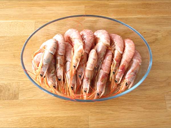 Udang panggang dengan bawang putih dan rempah-rempah - Persiapan langkah 1