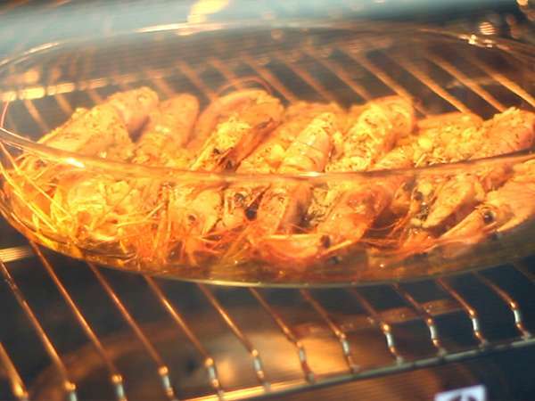 Udang panggang dengan bawang putih dan rempah-rempah - Persiapan langkah 4