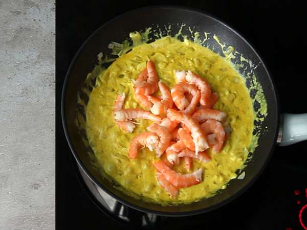 Kari udang dengan santan - Persiapan langkah 3