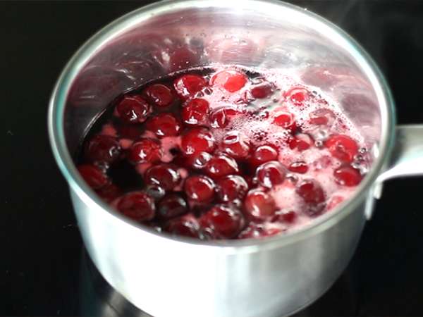 Resep Black Forest dijelaskan secara rinci - Persiapan langkah 3